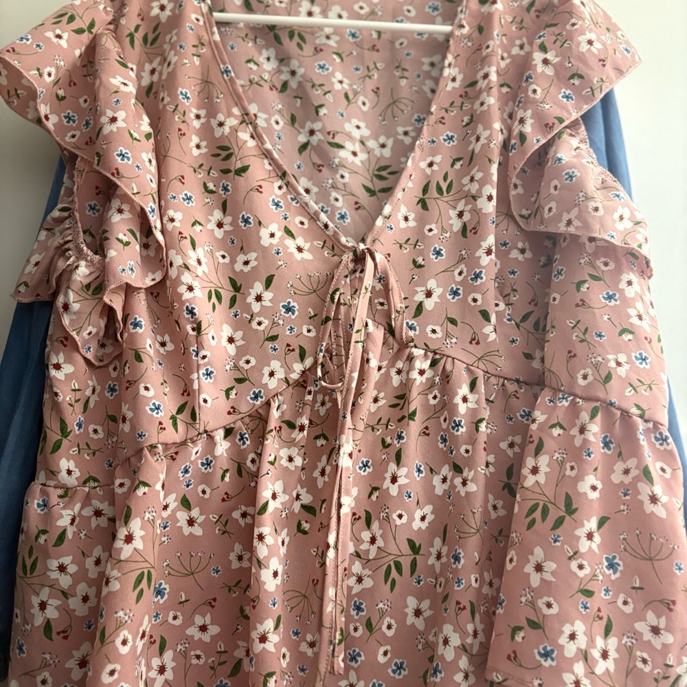 Floral Pink Ruffle Blouse - Picture 2 of 9